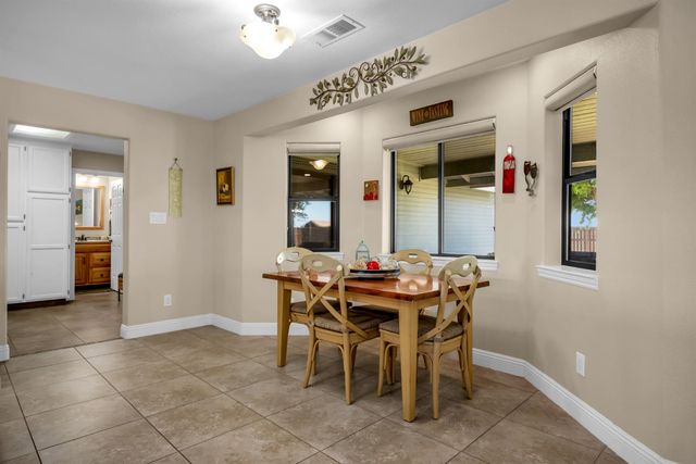 1844 W Highway 12, Lodi, CA 95242