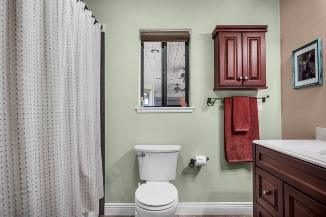 1844 W Highway 12, Lodi, CA 95242