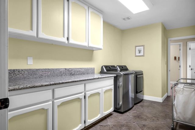 1844 W Highway 12, Lodi, CA 95242