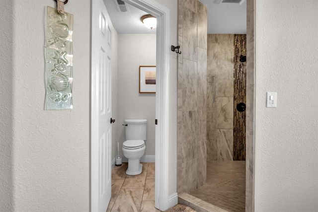 1844 W Highway 12, Lodi, CA 95242