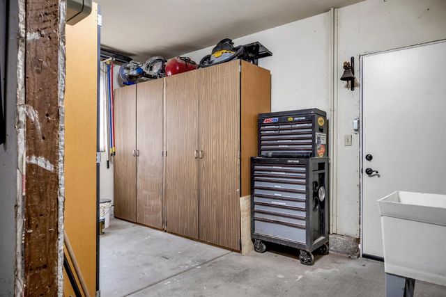 1844 W Highway 12, Lodi, CA 95242