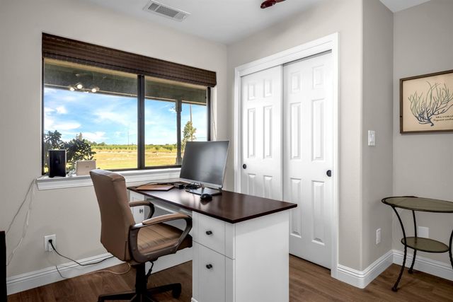 1844 W Highway 12, Lodi, CA 95242