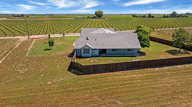 1844 W Highway 12, Lodi, CA 95242
