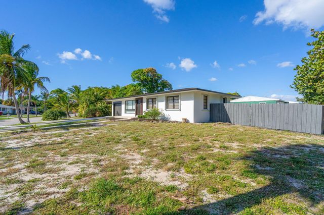 1908 Moor Drive, Lake Worth Beach, FL 33461