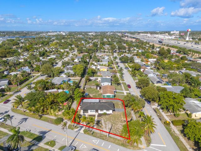 1908 Moor Drive, Lake Worth Beach, FL 33461