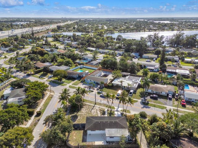 1908 Moor Drive, Lake Worth Beach, FL 33461