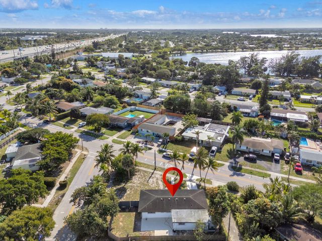 1908 Moor Drive, Lake Worth Beach, FL 33461