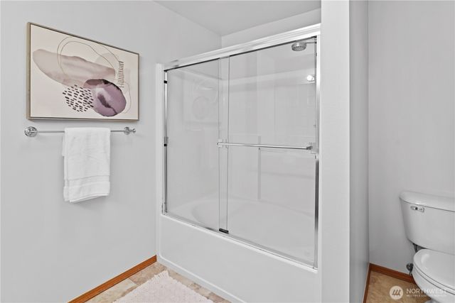 7552 NE 203rd Street, Kenmore, WA 98028