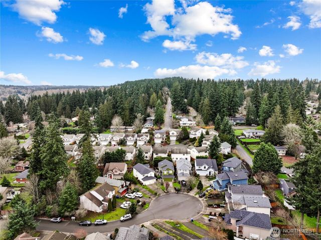 7552 NE 203rd Street, Kenmore, WA 98028