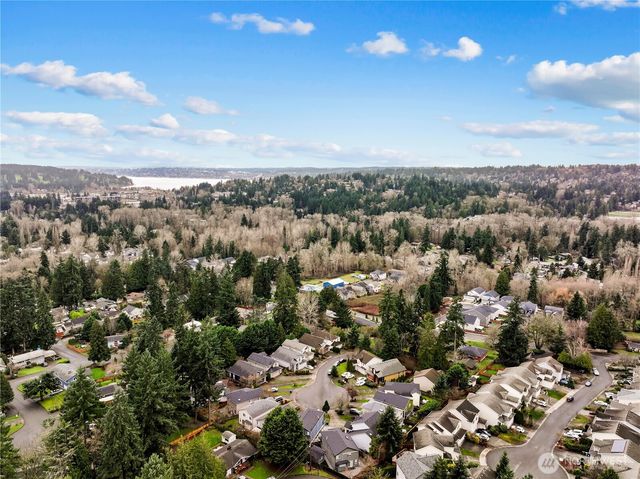 7552 NE 203rd Street, Kenmore, WA 98028
