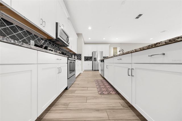 9014 PELICAN COVE TRAIL, Kissimmee, FL 34747