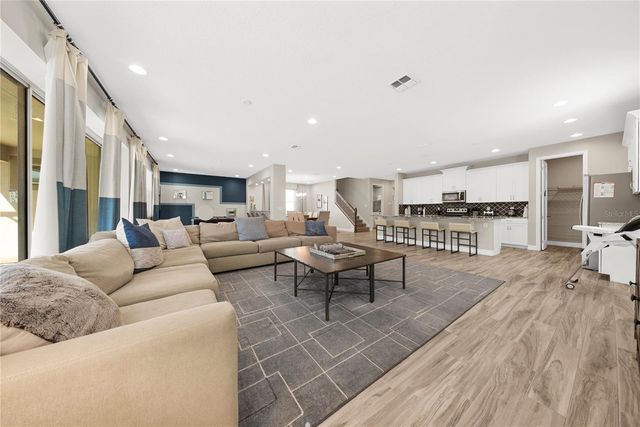 9014 PELICAN COVE TRAIL, Kissimmee, FL 34747