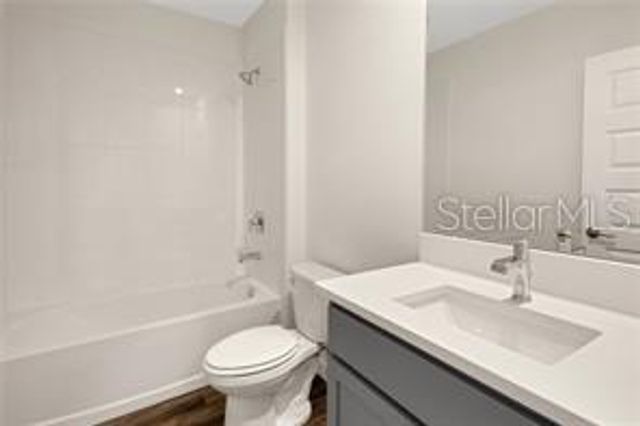 17114 BARNWOOD PLACE, Lakewood Ranch, FL 34211