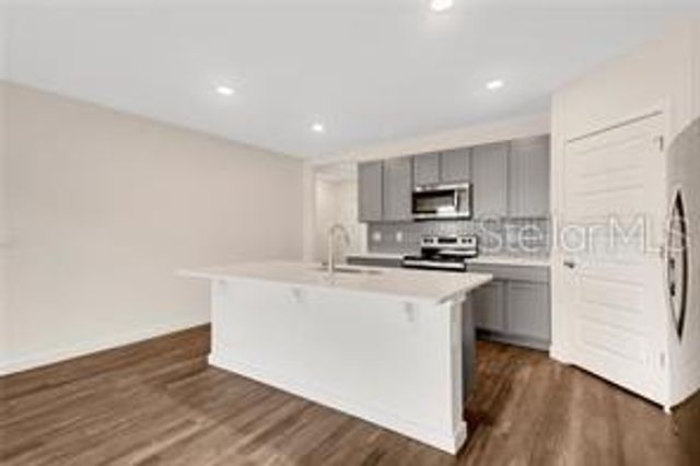 17114 BARNWOOD PLACE, Lakewood Ranch, FL 34211