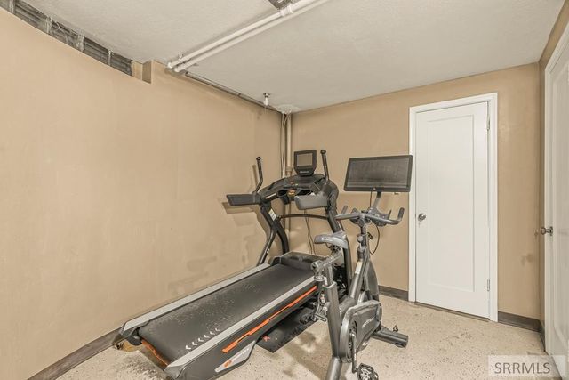 795 Saturn Avenue, Idaho Falls, ID 83402