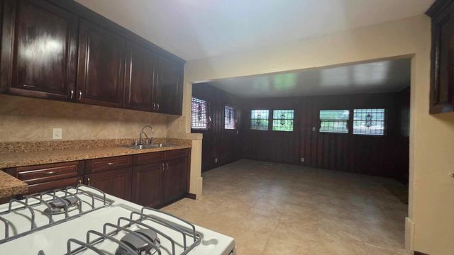 4532 Briscoe Street, Houston, TX 77051