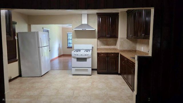 4532 Briscoe Street, Houston, TX 77051