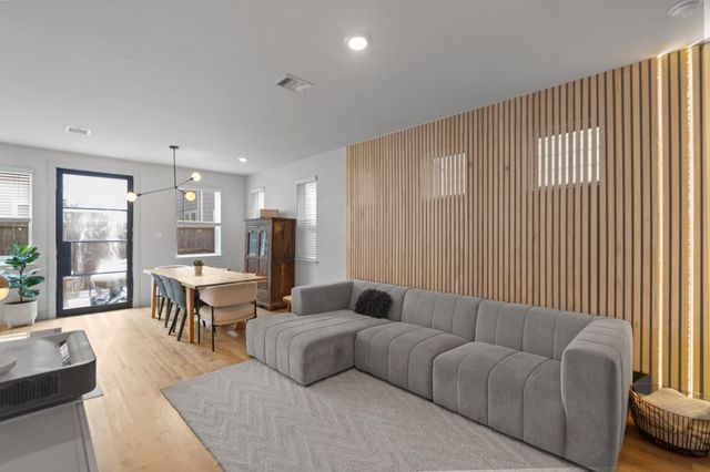 5426 Oriente Lane, Houston, TX 77023