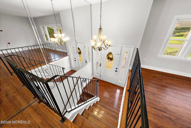 35 Chesapeake Road, Manalapan, NJ 07726
