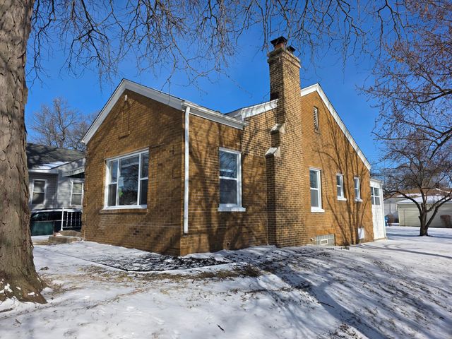 6547 Monroe Avenue, Hammond, IN 46324