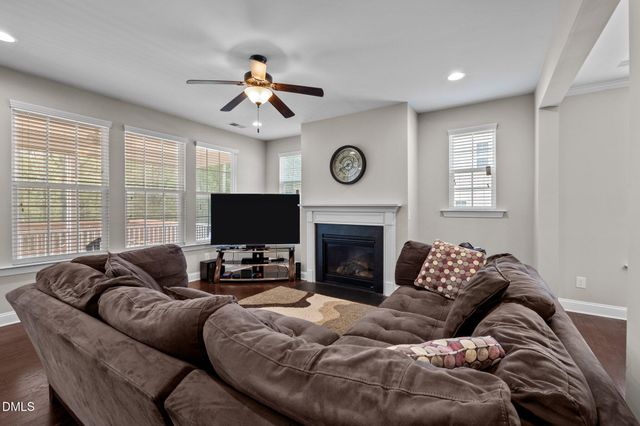 1840 Flint Valley Lane, Apex, NC 27502