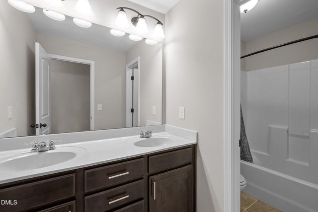 1840 Flint Valley Lane, Apex, NC 27502