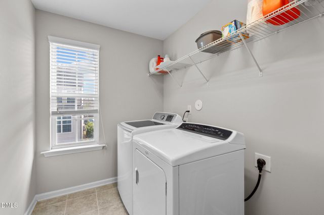 1840 Flint Valley Lane, Apex, NC 27502