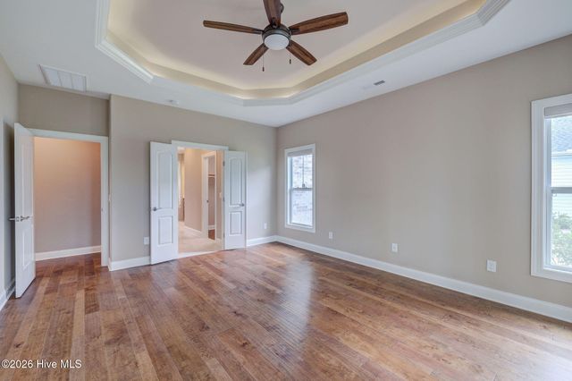 8711 Compass Pointe West Wynd NE, Leland, NC 28451