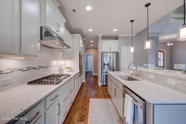 8711 Compass Pointe West Wynd NE, Leland, NC 28451