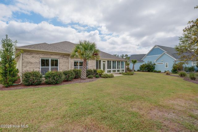 8711 Compass Pointe West Wynd NE, Leland, NC 28451