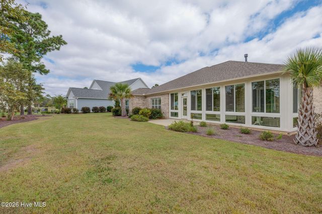 8711 Compass Pointe West Wynd NE, Leland, NC 28451