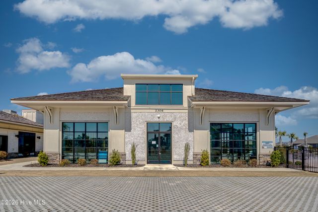 8711 Compass Pointe West Wynd NE, Leland, NC 28451