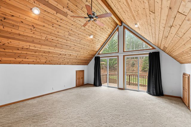 455 Dutcher Creek Road, Grants Pass, OR 97527