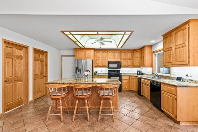 455 Dutcher Creek Road, Grants Pass, OR 97527