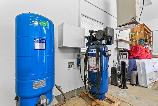 455 Dutcher Creek Road, Grants Pass, OR 97527