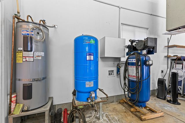 455 Dutcher Creek Road, Grants Pass, OR 97527