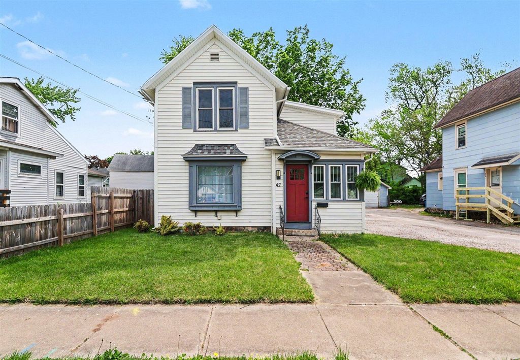 42 Mckinley Avenue, Battle Creek, MI 49017