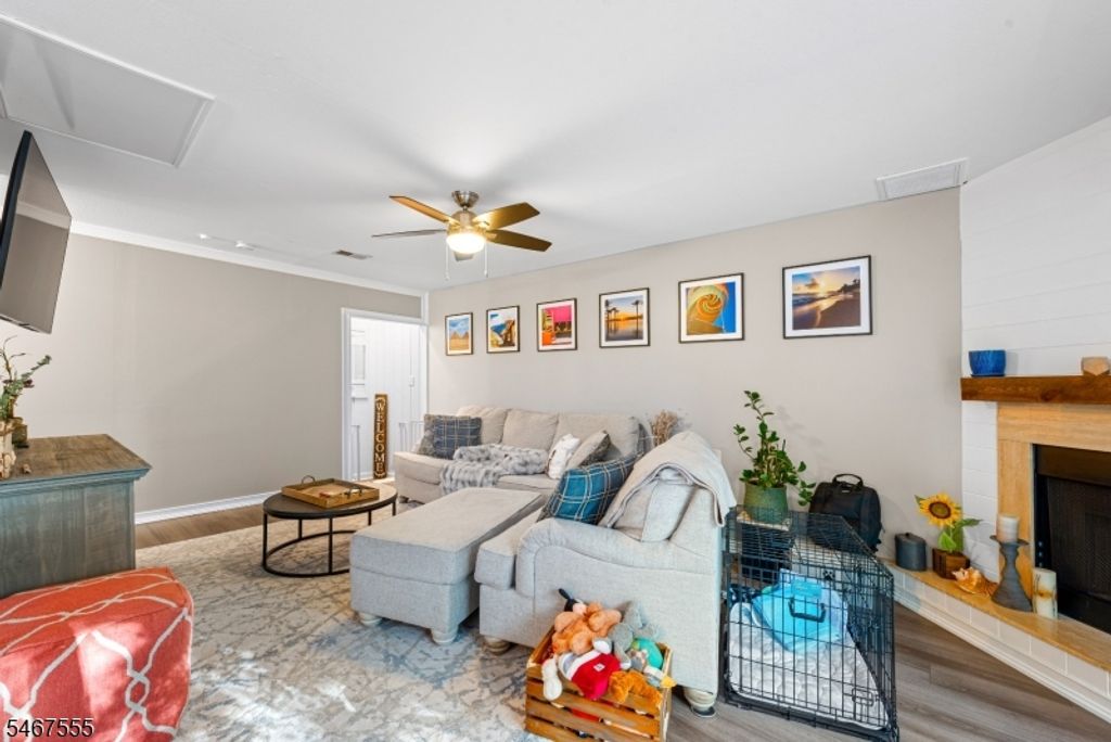 137 Woods Edge Dr 137, Roxbury Twp., NJ 07876 — photo 4