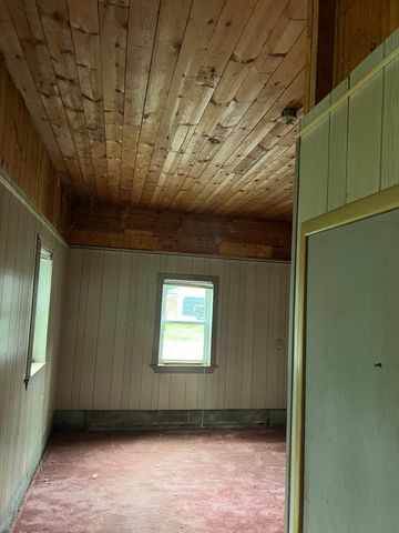 3 Pond Street, Newmarket, NH 03857