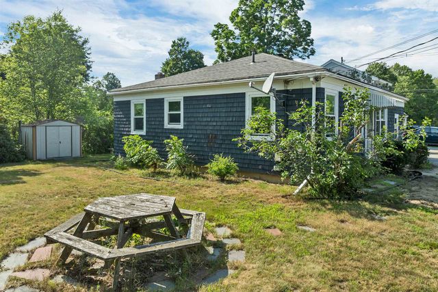 3 Pond Street, Newmarket, NH 03857
