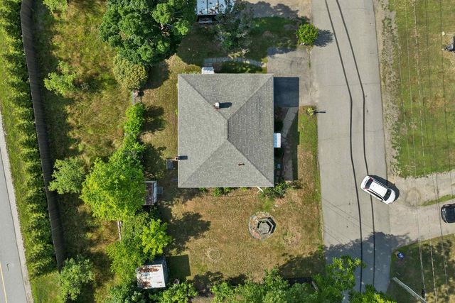 3 Pond Street, Newmarket, NH 03857