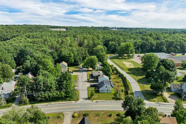 3 Pond Street, Newmarket, NH 03857