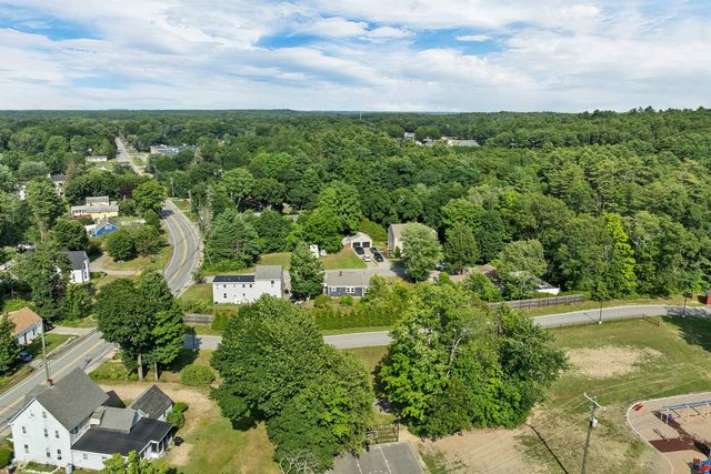 3 Pond Street, Newmarket, NH 03857