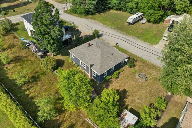 3 Pond Street, Newmarket, NH 03857