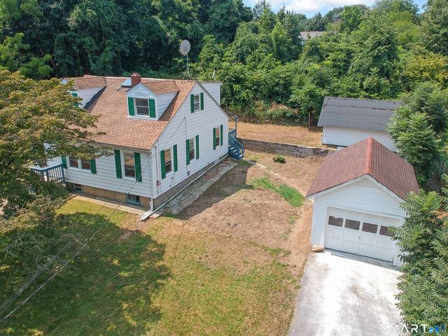 11 Hunt Street, Norwich, CT 06360