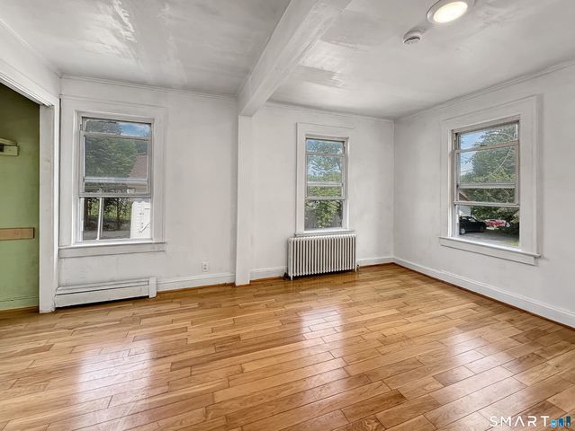 11 Hunt Street, Norwich, CT 06360