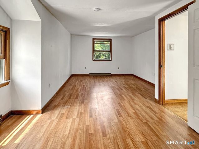 11 Hunt Street, Norwich, CT 06360