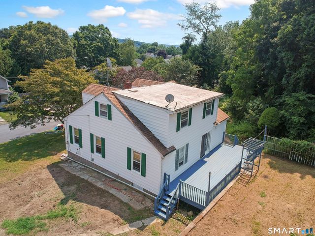 11 Hunt Street, Norwich, CT 06360