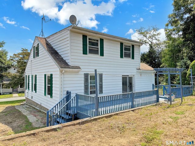 11 Hunt Street, Norwich, CT 06360