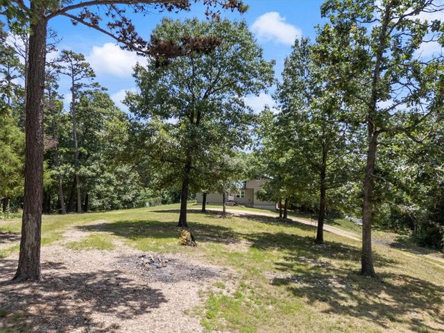 257 & 303 Stoppel Road, Eureka Springs, AR 72632